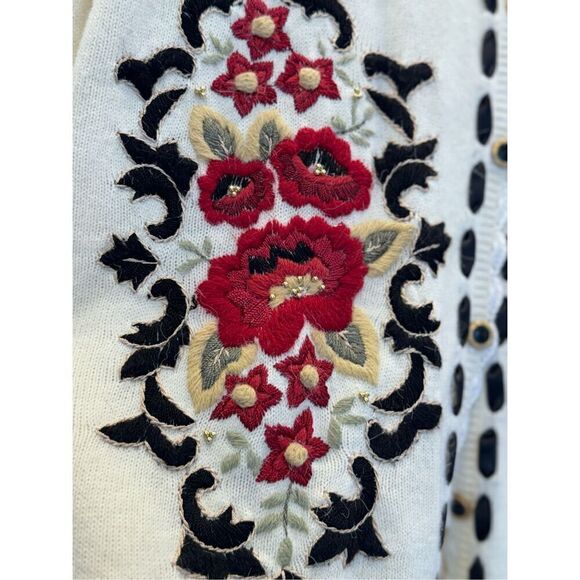 Jantzen classics size large black cream satin red embroidery Vintage - Picture 16 of 16